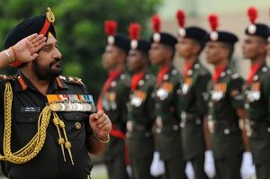Essay on Indian Army in Hindi